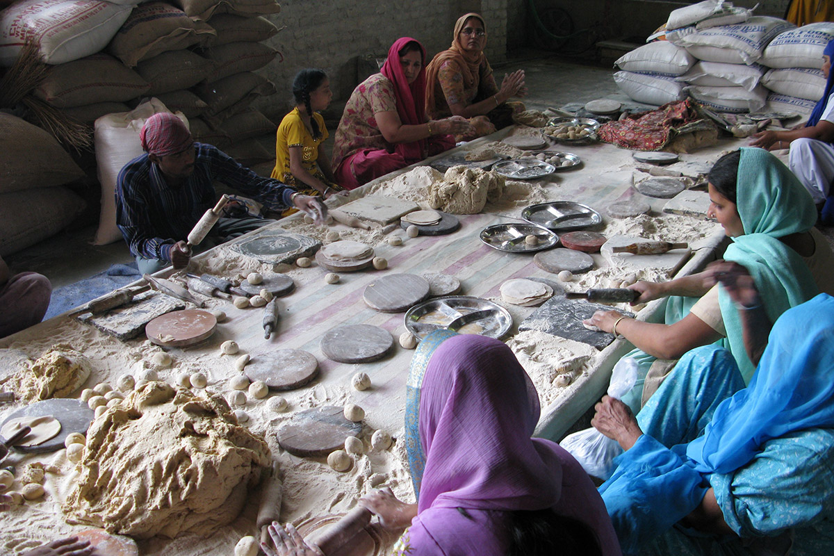 Vous appartenez à un groupe religieux particulier ? Cuisine communautaire sikh